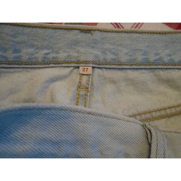 Levis denim cut off shorts light wash size 28 button fly - Picture 5 of 7